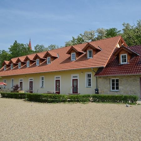 Stara Fara Otel Chržín Dış mekan fotoğraf
