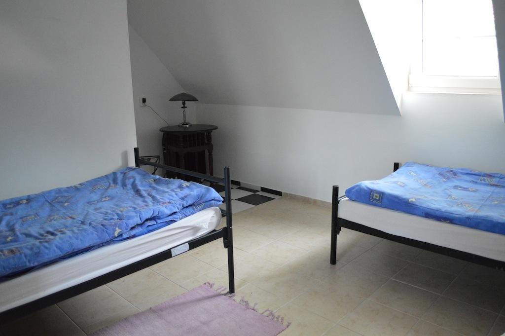 Stara Fara Otel Chržín Oda fotoğraf