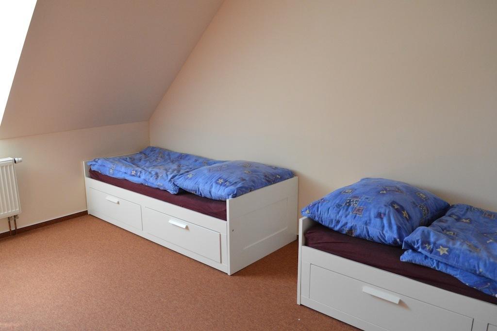 Stara Fara Otel Chržín Oda fotoğraf
